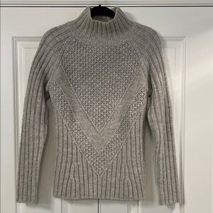 Women’s Banana Republic sweater. Size medium